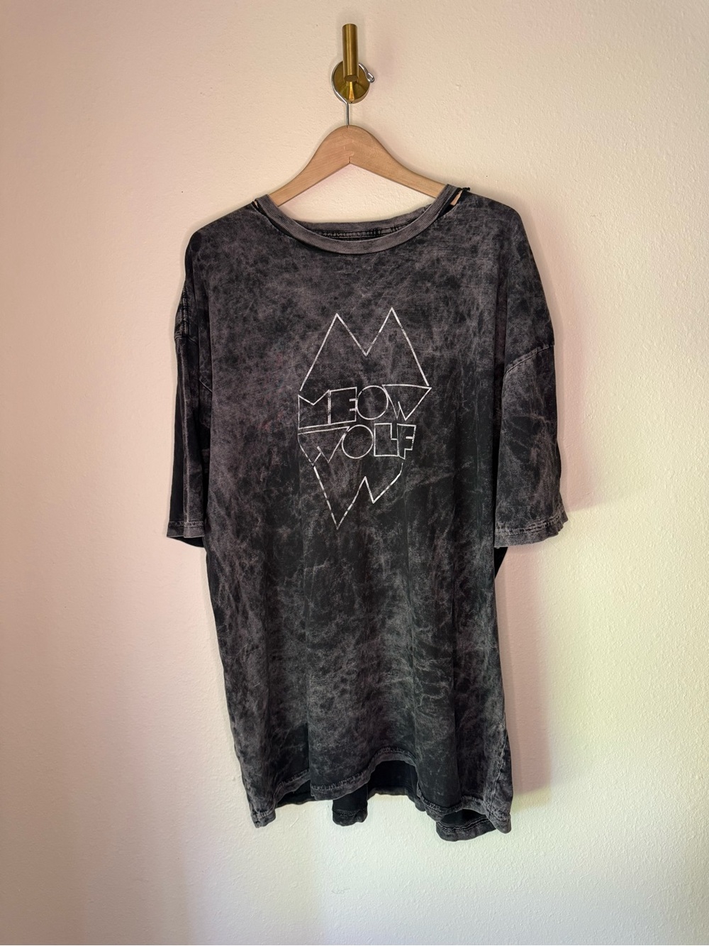 Meow Wolf Santa Fe Acid Wash Distressed Oversized T-Shirt size 3XL